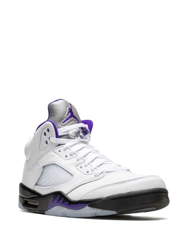 Air Jordan 5 Retro sneakers