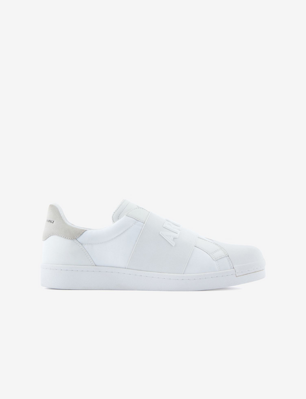 Armani Exchange off white shoe